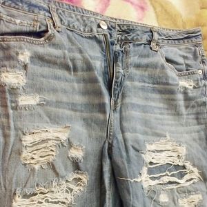 American Eagle Distressed Jeans
